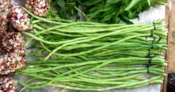 Yard long beans (marketed)